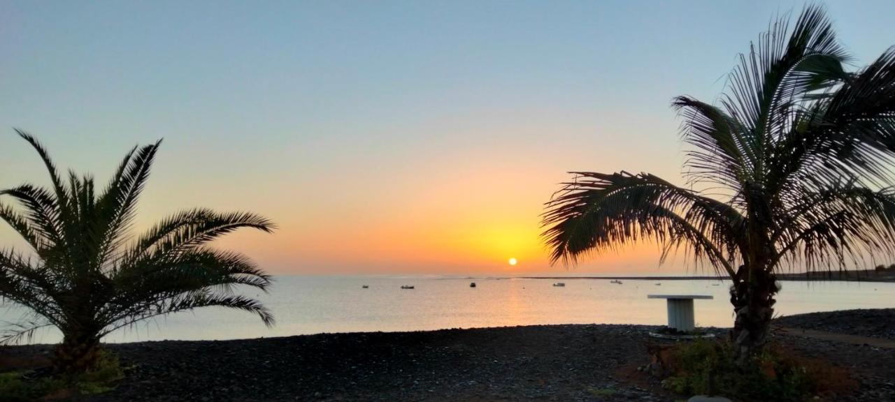 Apartamento Con Encanto En La Playa Frente Al Mar "Posada Rent House" ปูแอร์โต เดล โรซาริโอ ภายนอก รูปภาพ
